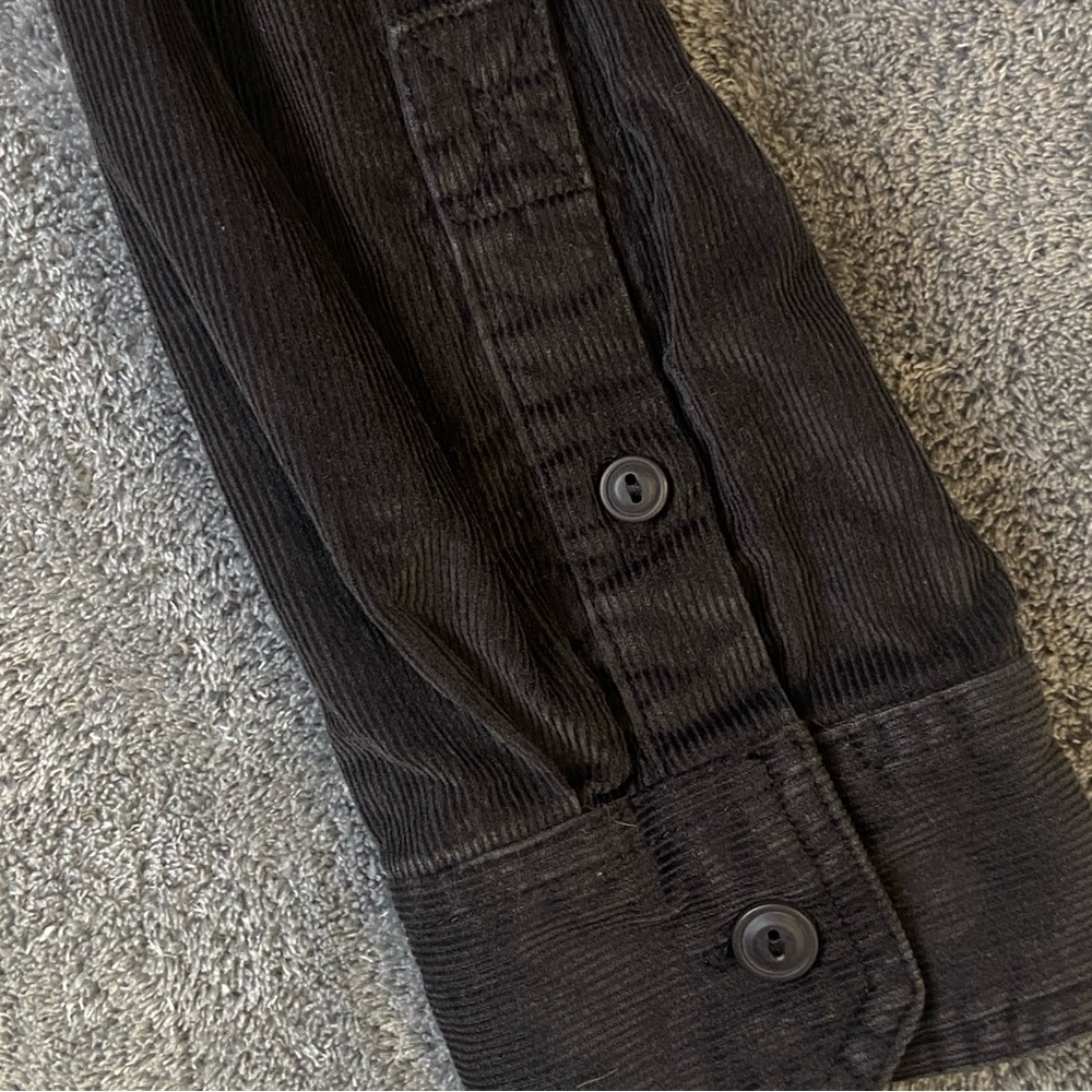 Roots Men’s 100% Cotton Black Corduroy Button Down Shirt Size Medium Classic - Picture 5 of 16